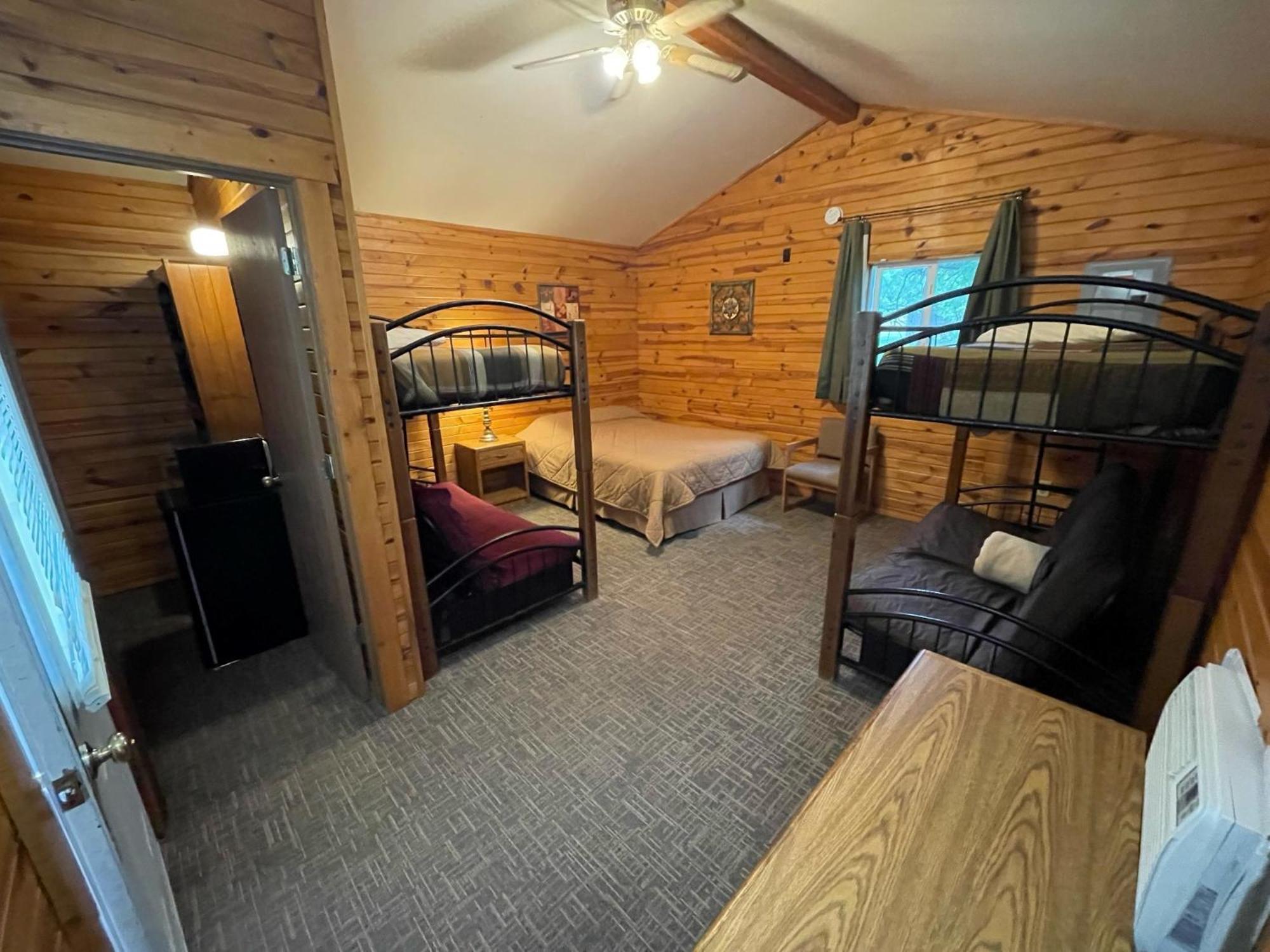Elk Creek Resort Piedmont Bagian luar foto